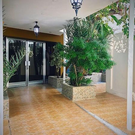 Al Hadow Hotel Muscat Exterior photo