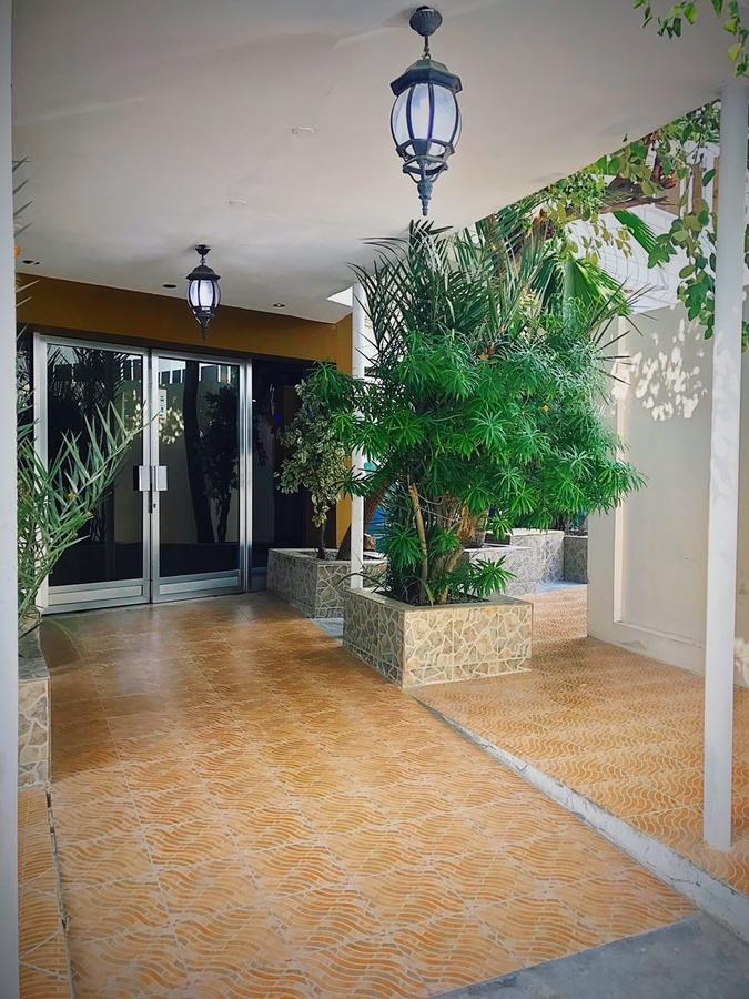 Al Hadow Hotel Muscat Exterior photo
