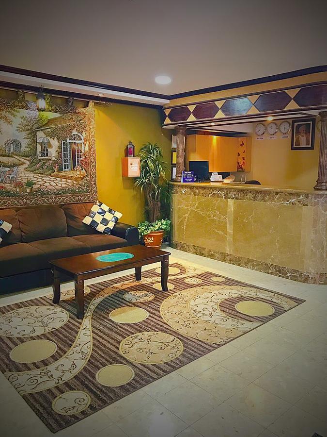 Al Hadow Hotel Muscat Exterior photo